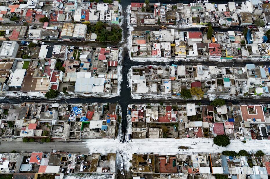 Las autoridades reportan que ya solo quedan dos calles con encharcamientos. (Foto: Hugo Salvador/ EL UNIVERSAL)