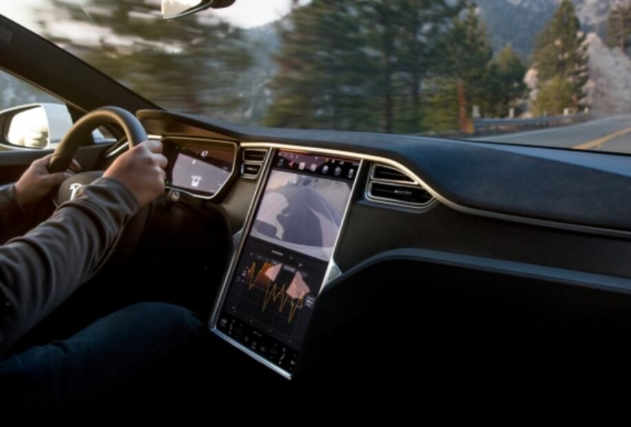 Tesla presenta fallas en su sistema de carga 