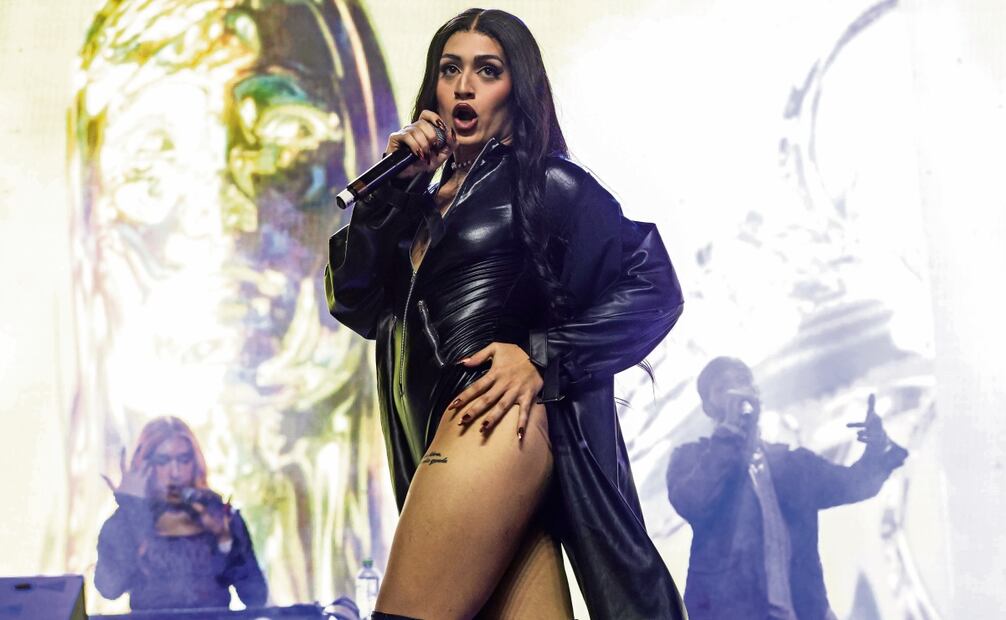 La rapera puertorriqueña Villano Antillano
derrochó sensualidad durante la tarde. Foto: Gabriel Pano / EL UNIVERSAL