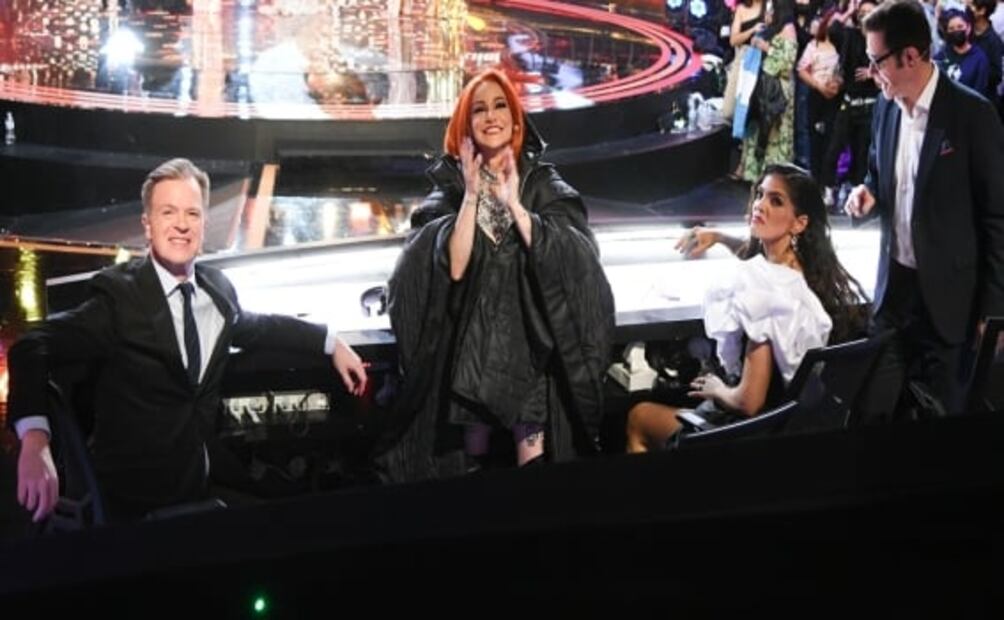 Lola Cortés ignora a Paco de Miguel en “La academia” y desata críticas