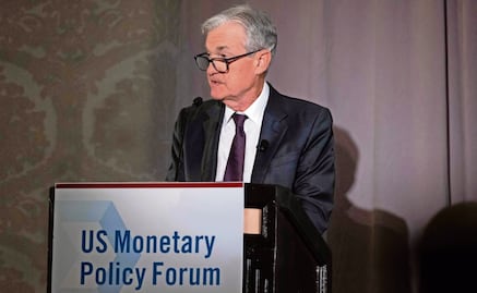 Guerra comercial pone en escenario complicado a la Fed, advierte Powell; esperarán para ajustar tasa de interés 