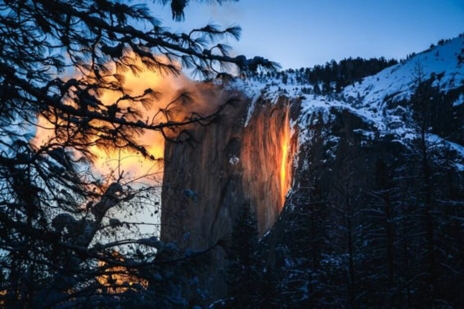 Dónde ocurre el fenómeno de la Cascada de Fuego