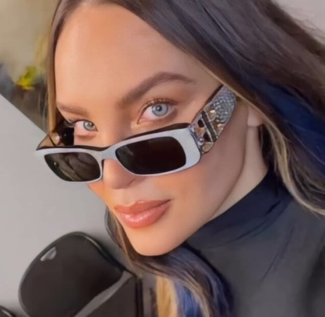 Belinda vuelve a cambiar de look para el 2000s pop tour