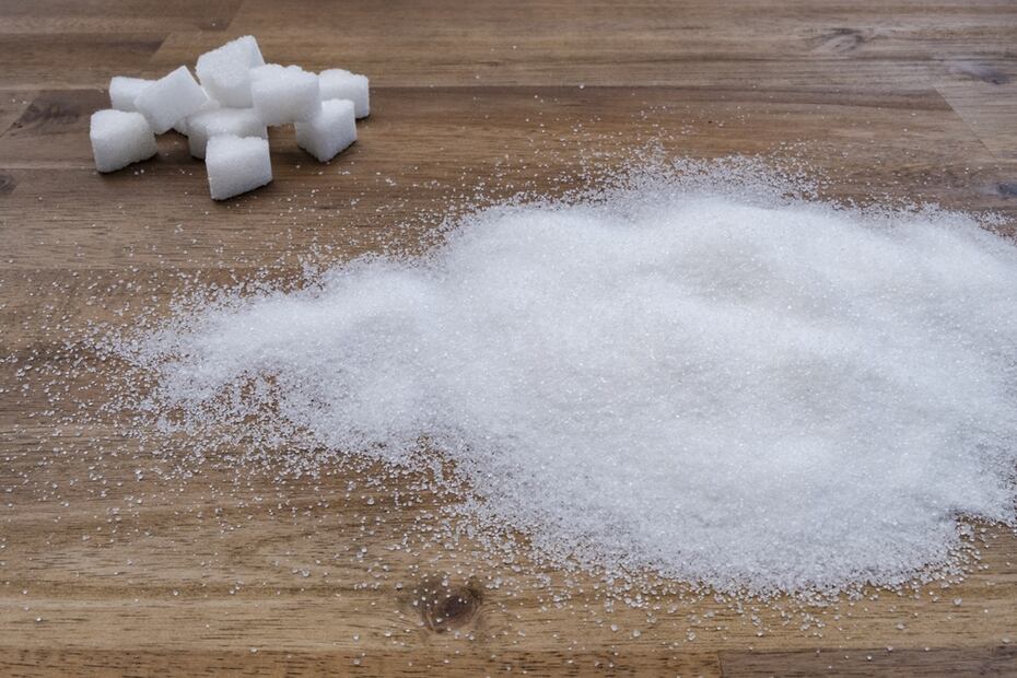 Ya sea que una lata de Coca-Cola contenga uno u otro, seguirá siendo una bebida azucarada con aproximadamente la misma cantidad de calorías y el mismo potencial para aumentar problemas de salud. Foto: Pixabay 