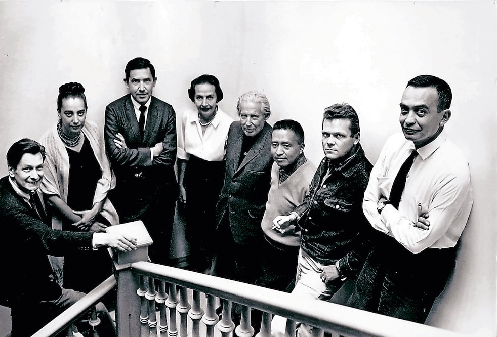 Mathias Goeritz, Ruth Rivera, Ricardo Martinez, Ines Amor, Carlos Mérida, Guillermo Neza, Jose Luis Cuevas Y Luis García Guerrero, En La Galería De Arte Mexicano. Foto:Archivo / EL UNIVERSAL