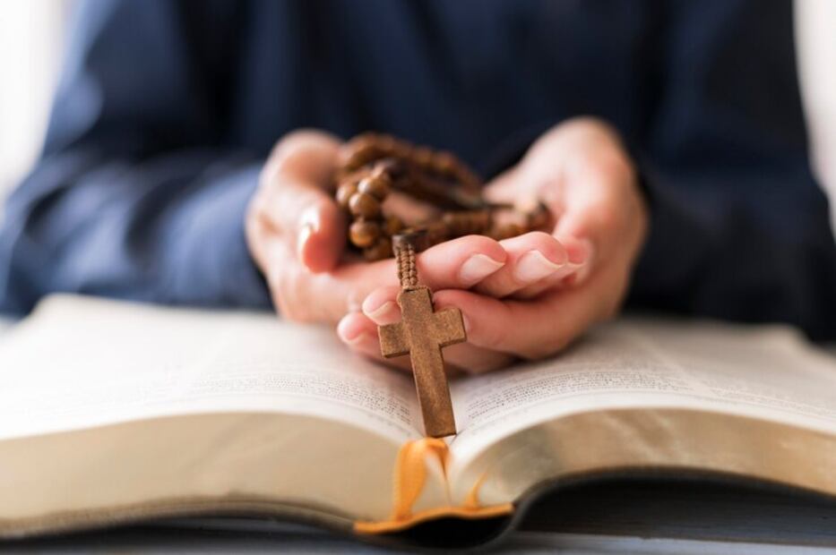 Explicaciones a eventos de Jesús. Fuente: Freepik