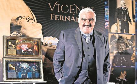 Desde el hospital, Vicente Fernández agradece las oraciones de sus fans