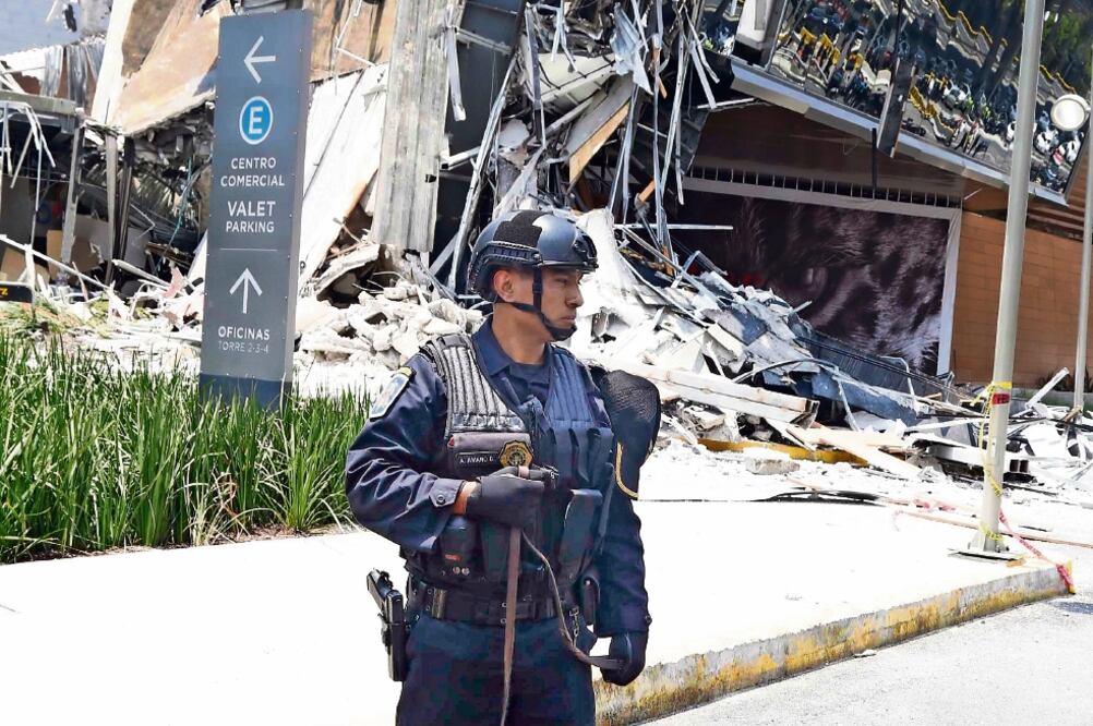 Estudios. Dependencias capitalinas no ubicaron inconvenientes para edificar la plaza Artz, dañada el jueves pasado. Foto: ARCHIVO EL UNIVERSAL
