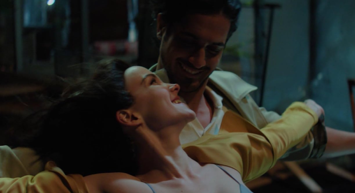 Dove Cameron y Avan Jogia protagonizan el thiller "56 días". Foto: IMDb.