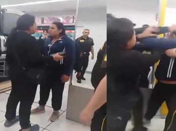 VIDEO: ¡De dos a tres caídas! Captan a mujer golpeando a Policías Municipales en Coppel de Puebla