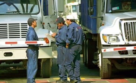 Estados Unidos crea 143 mil empleos en enero; tasa de desempleo baja a 4%