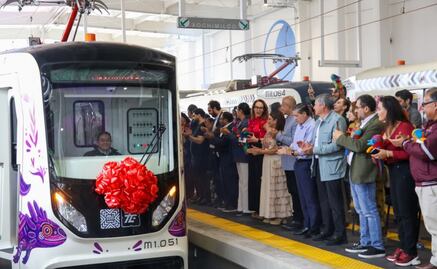 Clara Brugada defiende la "ajolotización" de la CDMX; "llenamos de color lo que antes era gris", afirma