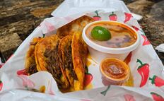 Quesabirrias, uno de los mejores platillos del mundo, según TasteAtlas