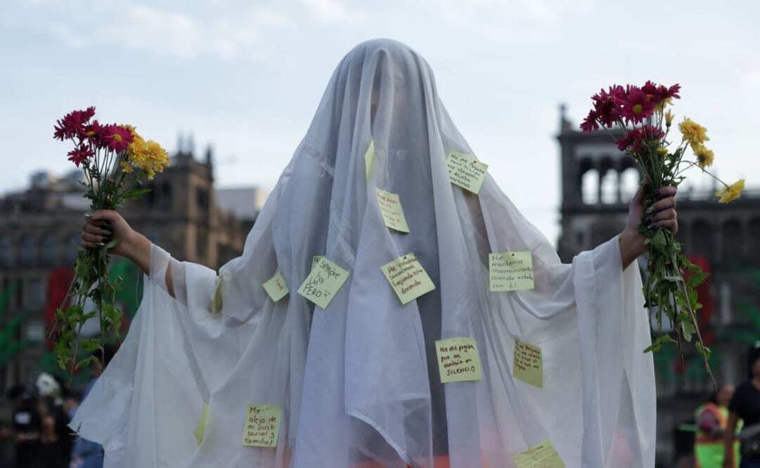 Cientos protestan en la CDMX en el Día Internacional de la Eliminación de la Violencia contra las Mujeres (25/11/2025) Foto: Fernanda Rojas/EL UNIVERSAL