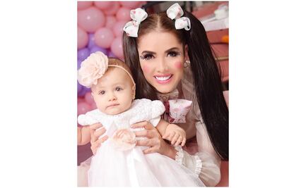 "¿Eres tú la festejada o la bebé?", cuestionan a Marlene Favela por ostentosa fiesta para su hija