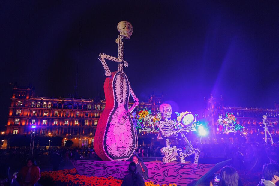 Mega Ofrenda en el Zócalo de la CDMX. Foto: Yaretzy M. Osnaya EL UNIVERSAL