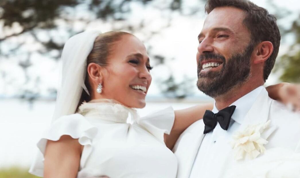 Jennifer Lopez y Ben Affleck se casaron en 2021, luego de casi 20 años de haber roto su primer compromiso.
Foto: Instagram