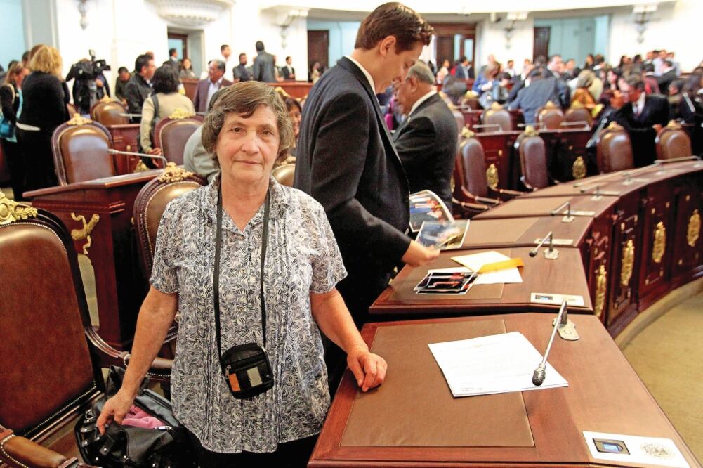 La diputada y líder seccional de Morena, Olivia Garibay, de 68 años, tiene claro que se enfocará en impulsar la creación de escuelas en Gustavo A. Madero (ADRIÁN HERNÁNDEZ. EL UNIVERSAL)