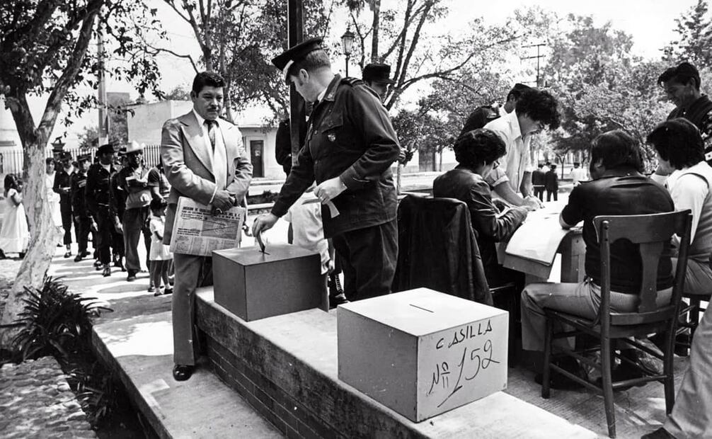 La Ley Electoral de 1911 sostuvo que nadie podía obligar a los ciudadanos a participar en votaciones, pues “la elección será válida cualquiera que sea el número de votantes depositado, sin que a este respecto tenga efecto alguno la abstención”. Foto: Gildardo Solís Jr./Archivo EL UNIVERSAL.