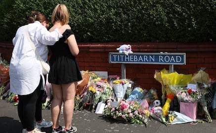 Acusan de “terrorismo” a joven que asesinó a tres niñas en Inglaterra; afronta cargos por “producción de armas biológicas“