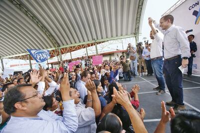 “Cuidado con charlatanes”