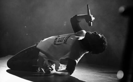 Humbe y su colorido show en el Teatro Metropólitan 