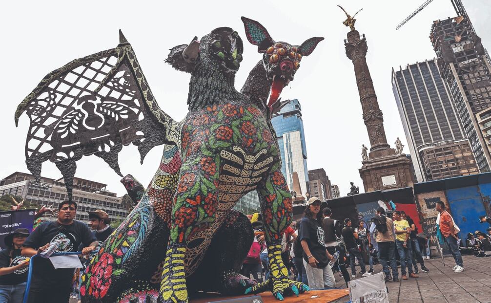 La exposición de los 200 alebrijes permanecerá en Paseo de la Reforma hasta el 9 de noviembre.  FOTOS: GABRIEL PANO. EL UNIVERSAL