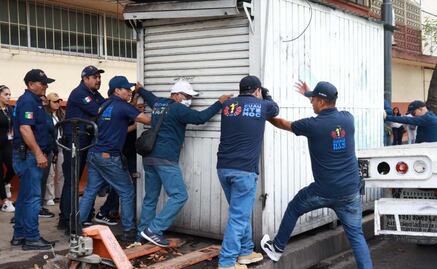 Alcaldía Cuauhtémoc retira casi 7 toneladas de obstáculos viales en una semana; liberan más de 2 mil metros cuadrados
