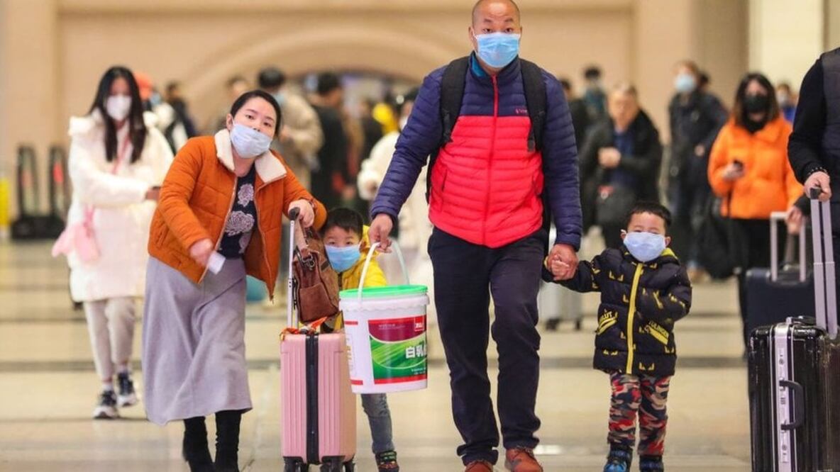 Las autoridades chinas han puesto en marcha diversas medidas para contener la propagación del virus. Foto: Getty Images 
