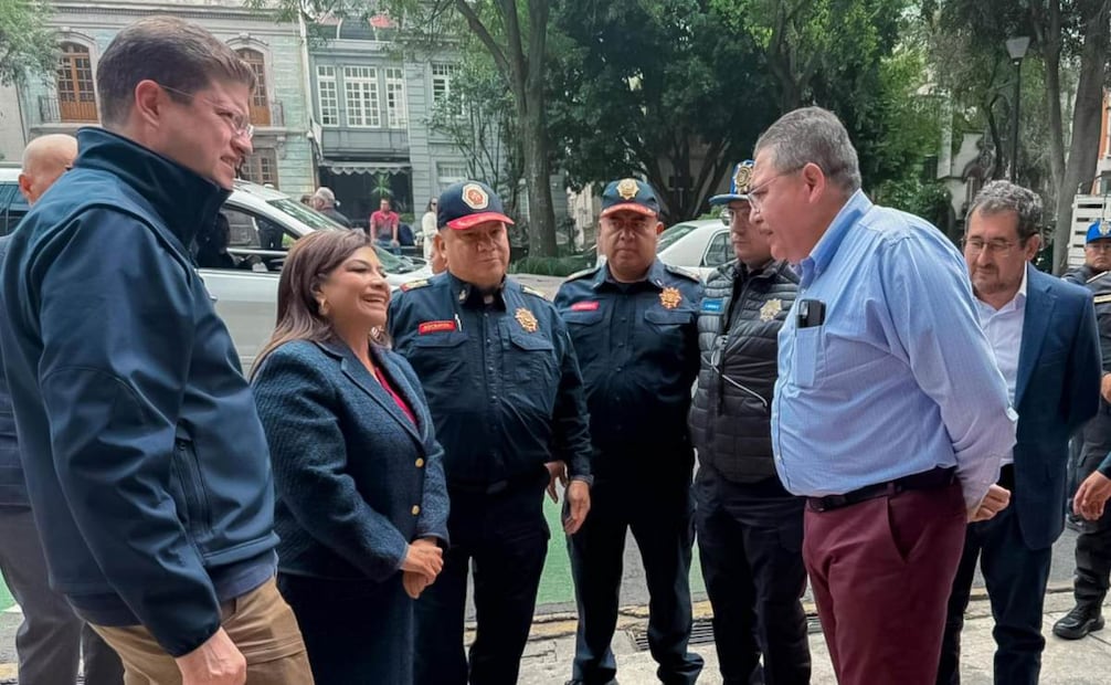 Brugada estuvo acompañada de los secretarios de seguridad ciudadana.
Foto: Especial.
