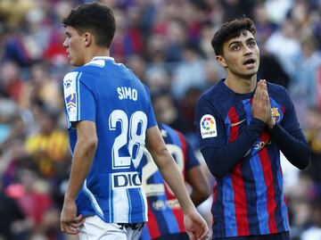 El Barcelona cierra el año con empate en el derbi