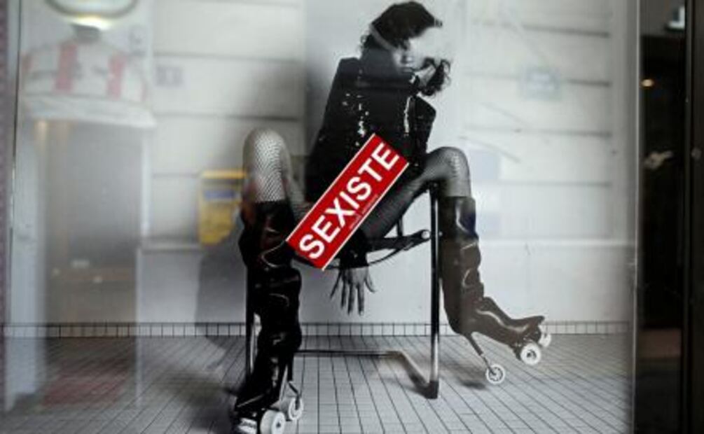 Retiran polémicos anuncios "sexistas" de Saint Laurent 