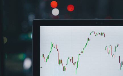 Mercados en EU al alza mientras peso y BMV cierran con ligera baja