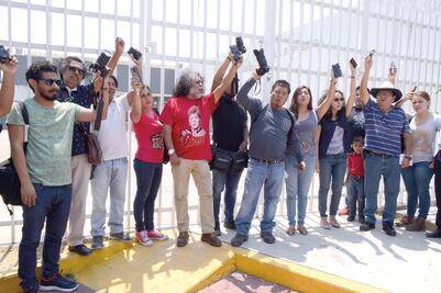 Protestan por crimen contra corresponsal