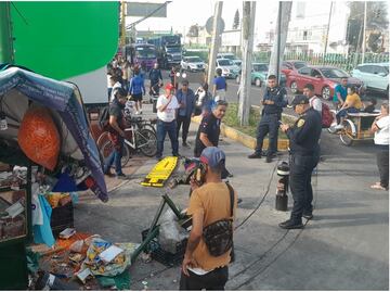 Camioneta impacta y mata a un motociclista en la alcaldía Xochimilco; policías detienen al responsable