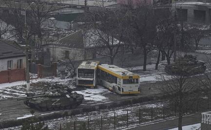 Rusia da un ultimátum a fuerzas ucranianas para que abandonen Mariúpol este lunes