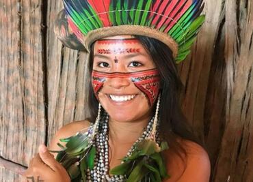 Conoce a Cunhaporanga, la tiktoker indígena que muestra con orgullo su cultura desde el Amazonas