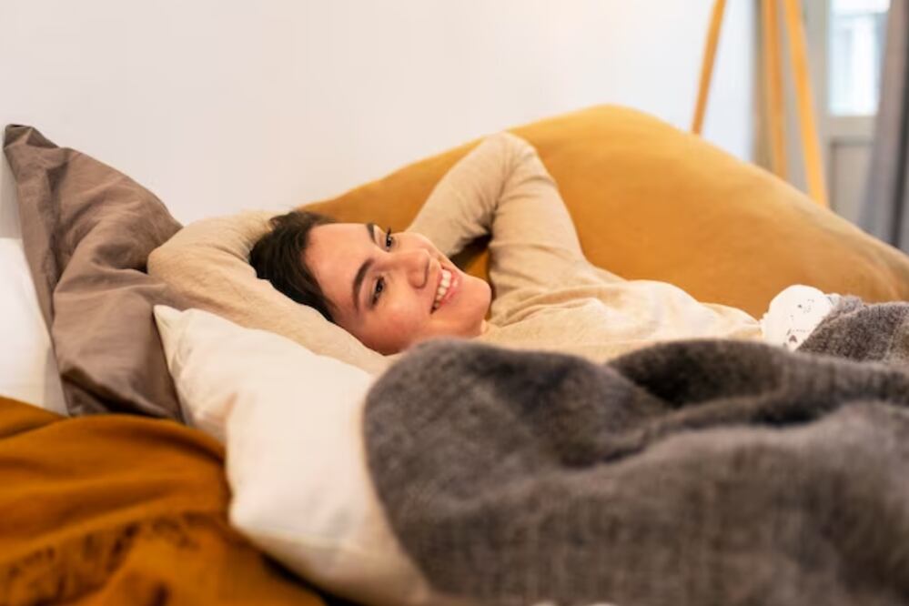 Dormir mejor en otoño. Fuente: Freepik