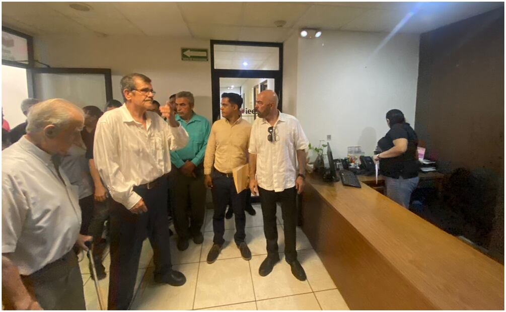 Solicitan iniciar proceso de revocación de mandato de Rubén Rocha (24/10/2024). Foto: Cortesía
