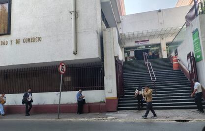 Usuarios rechazan a “coyotes” en el Registro Público: “Nada como hacer el trámite uno mismo”, aseguran