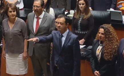 Yorio rinde protesta como subsecretario de Hacienda ante el Congreso