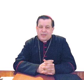 Arzobispo apoya a gays