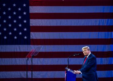 Trump gana las primarias republicanas en Florida, según proyecciones de medios