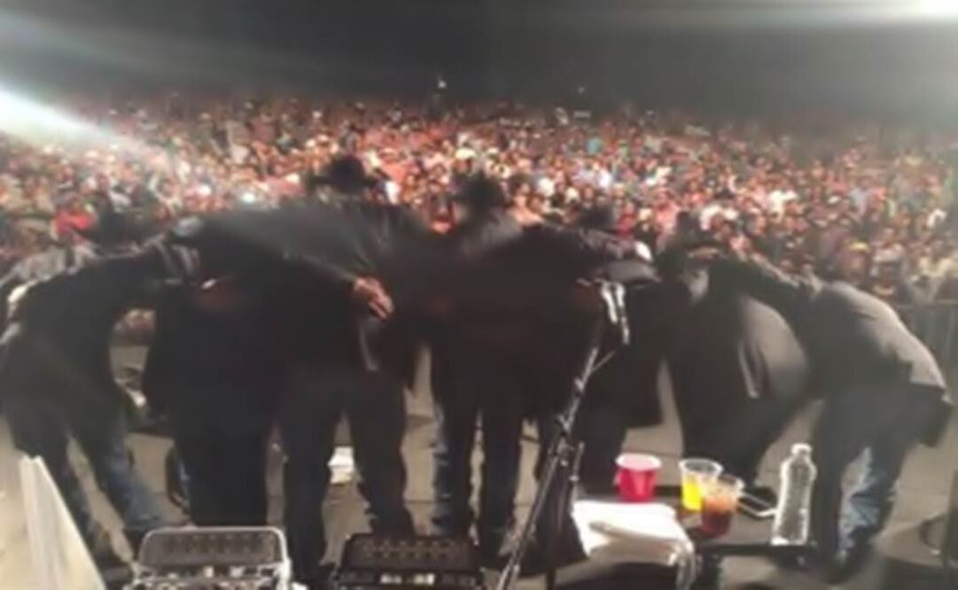 The band informed about the concert cancelation on Facebook. (Photo: Facebook Grupo Intocable ) 