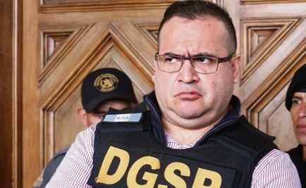 Judge issues arrest warrant against Javier Duarte over enforced disappearance charges 