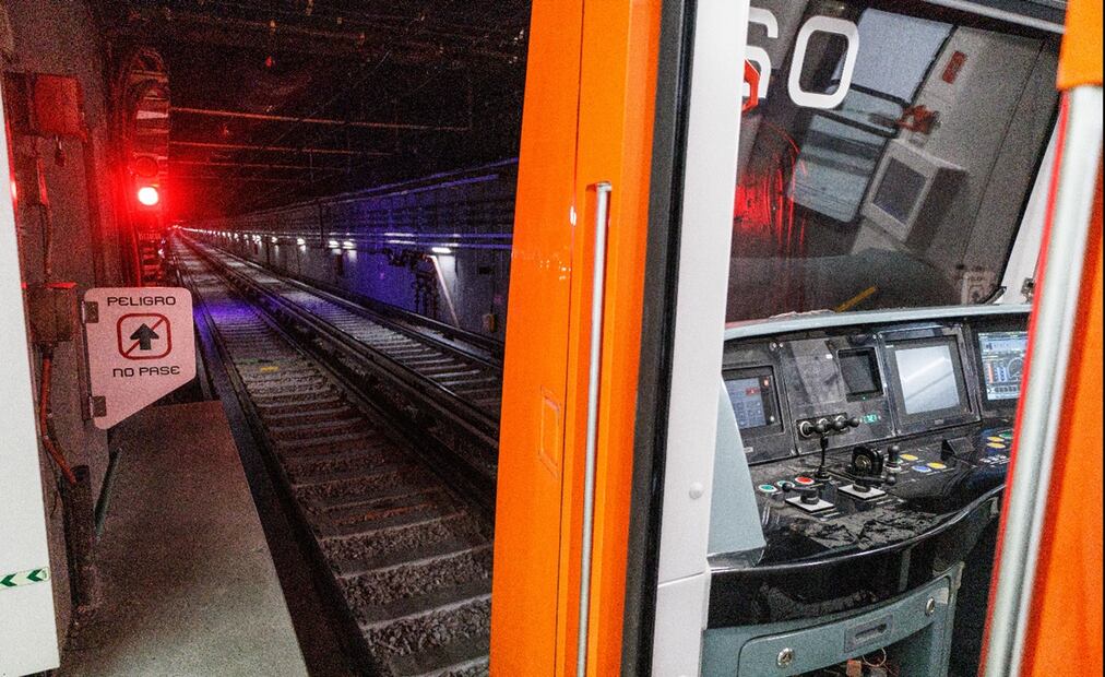 Recorrido por la estación Cuauhtémoc de la Línea 1 de Metro con la jefa de Gobierno Clara Brugada. Foto: Yaretzy M. Osnaya / EL UNIVERSAL