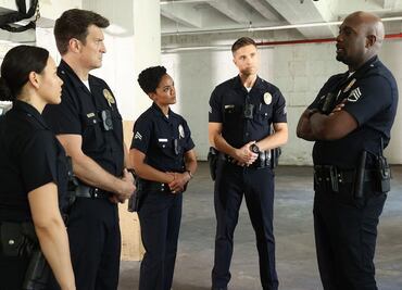 "The Rookie" prohíbe armas en el set