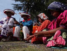 Ruta Wixárica ya es Patrimonio Mundial; Unesco sugiere prohibir actividades mineras en la zona y contener la expansión urbana