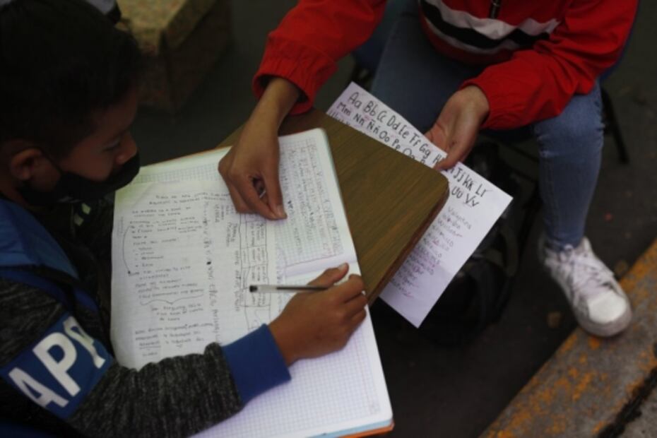 The Corner of Hope: Mexico tortilla shop offers free TV and computer access for school kids