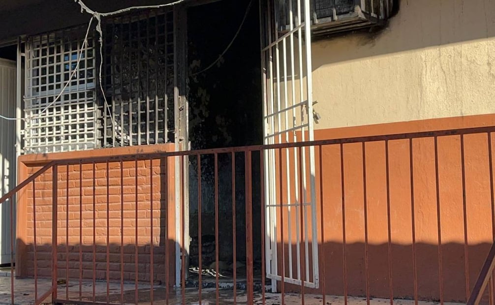 La escuela primaria “Emiliano Zapata” que se ubica en la comunidad de Bellavista, en la sindicatura de Culiacancito, en Culiacán fue objeto de un saqueo y vandalizada por personas desconocidas.
Foto: Especial.